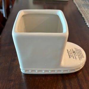 Nora Fleming Cutie container stoneware